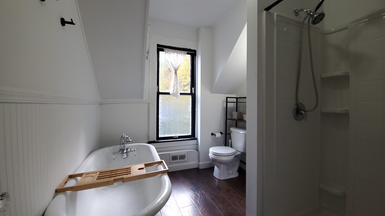 Photo of Bathroom in Wallace