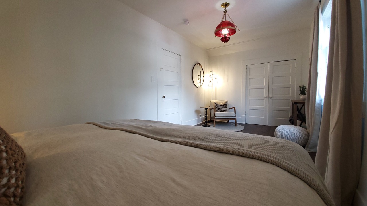 Photo of Bedroom in Wallace