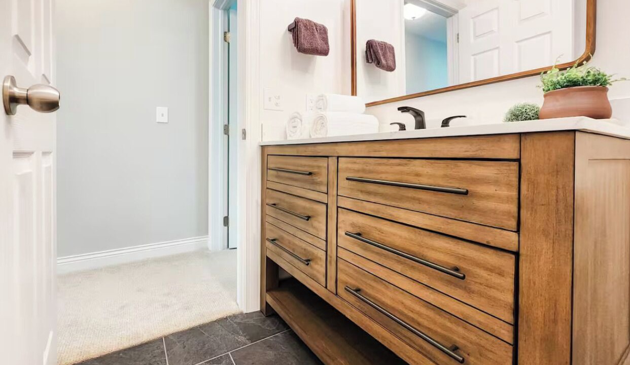 Photo of Bathroom in Ames