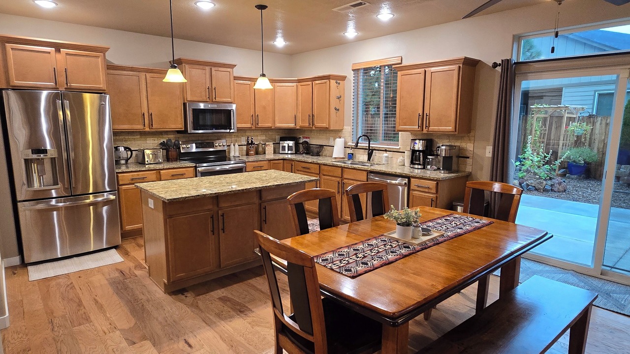 Photo of Kitchen in Sisters