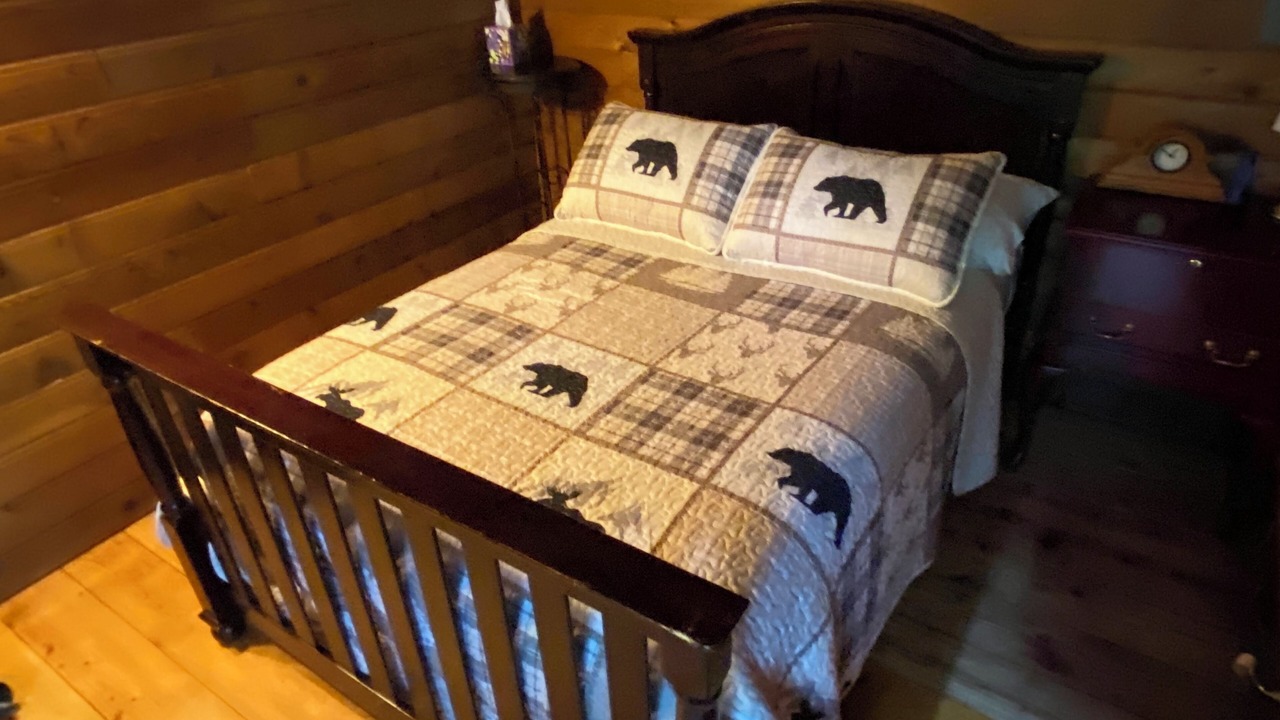 Photo of Bedroom in Enumclaw