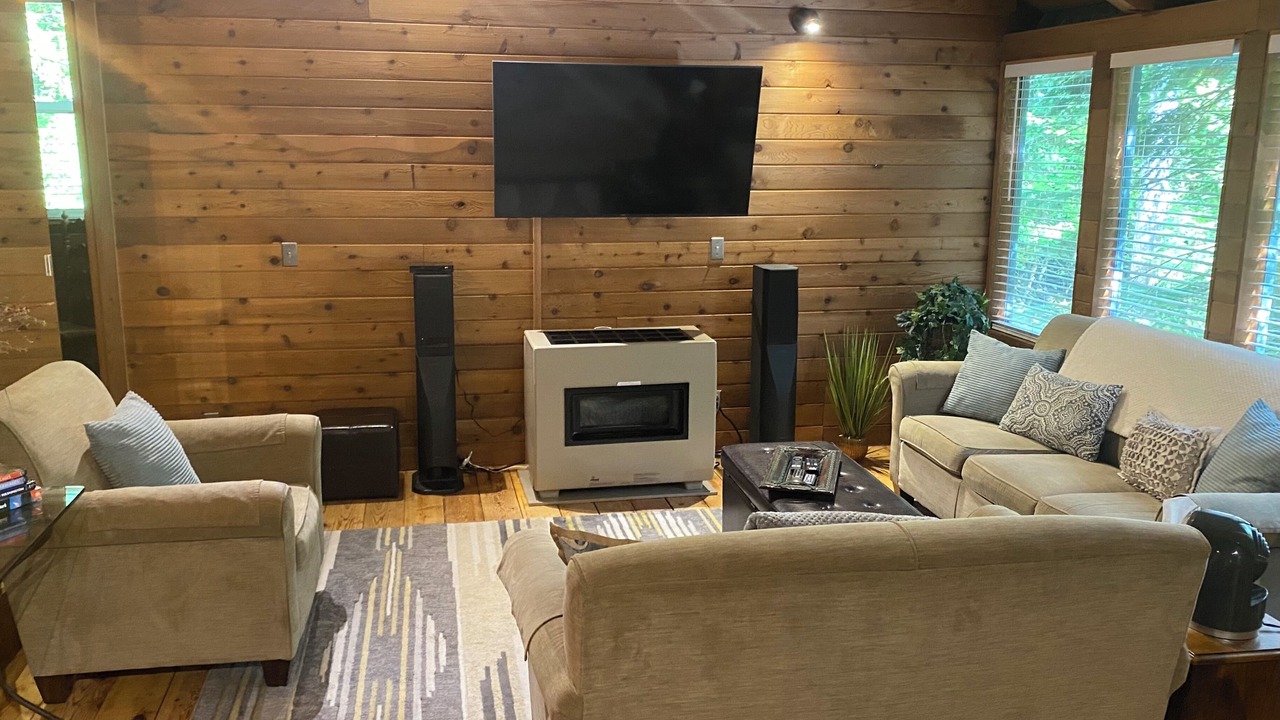 Photo of Livingroom in Enumclaw