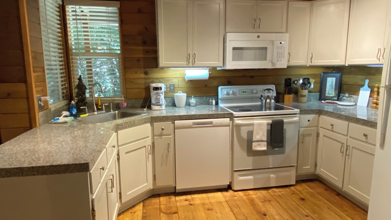 Photo of Kitchen in Enumclaw