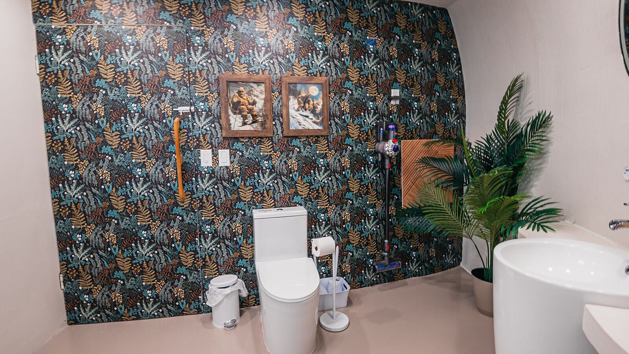 Photo of Bathroom in Glacier