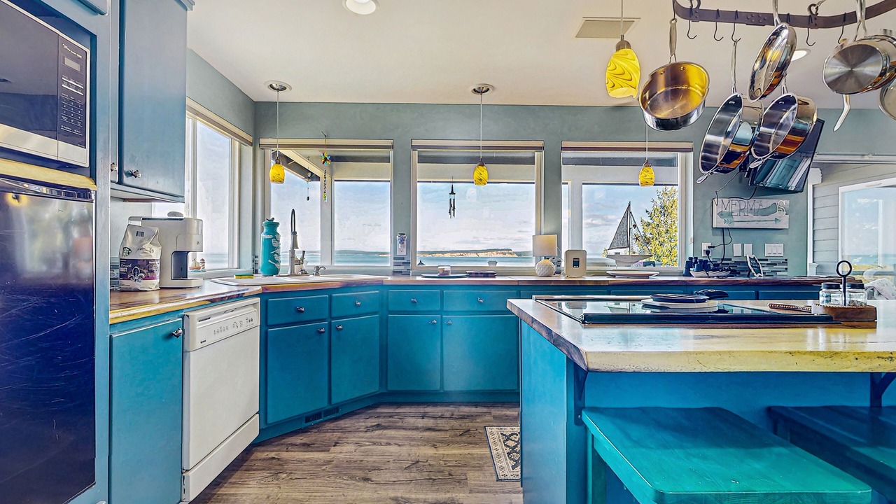 Photo of Kitchen in Hansville