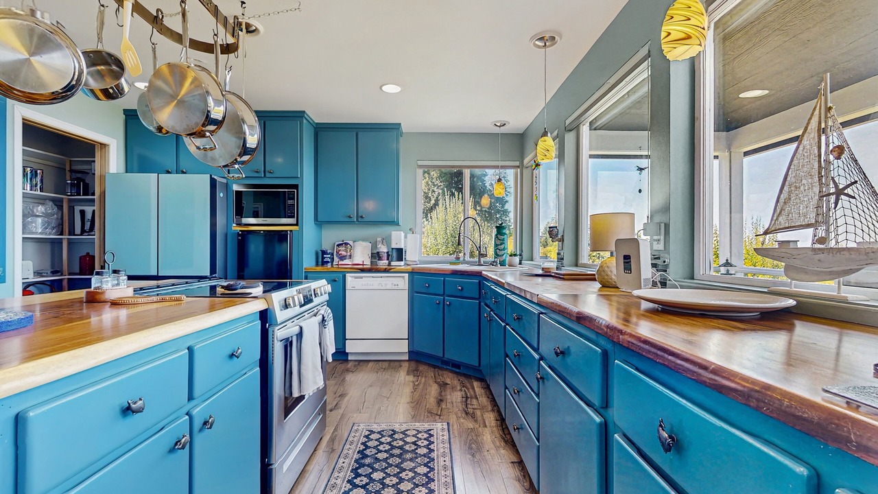 Photo of Kitchen in Hansville