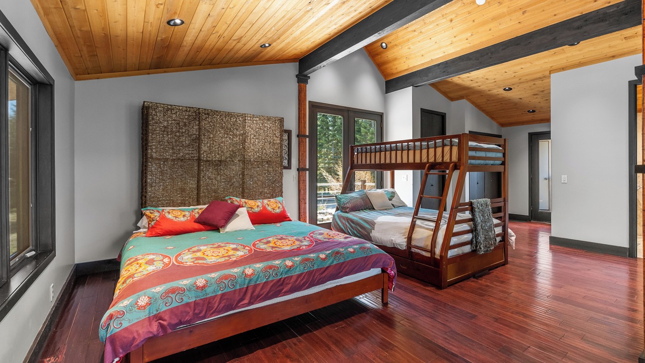 Photo of Bedroom in Trout Creek