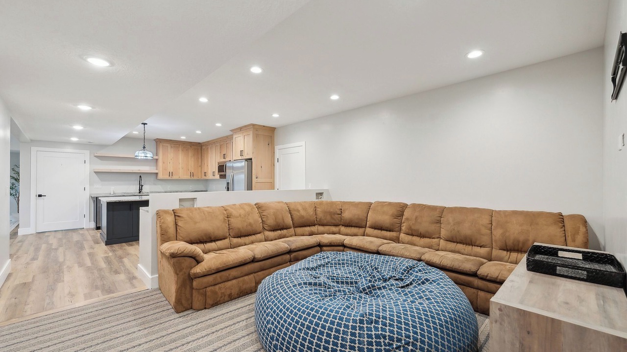 Photo of Livingroom in Salem