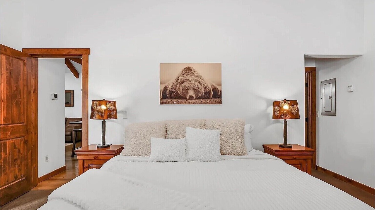 Photo of Bedroom in Tamarack Resort