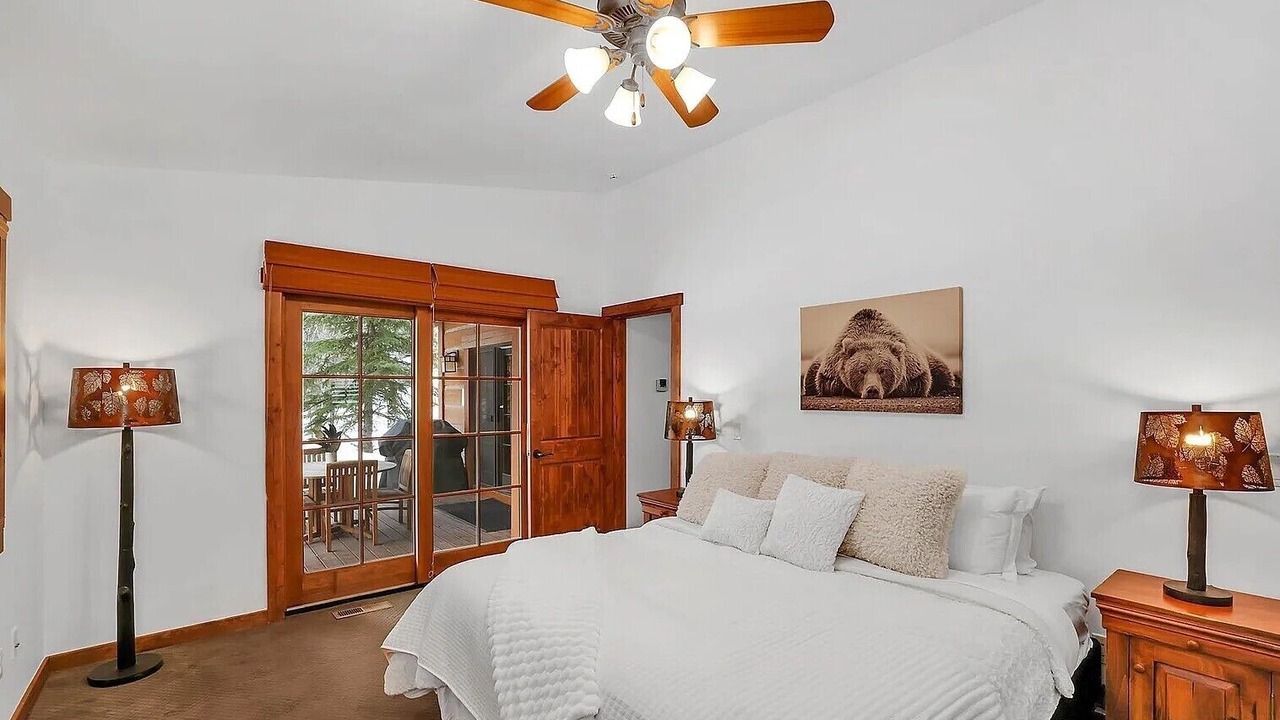 Photo of Bedroom in Tamarack Resort