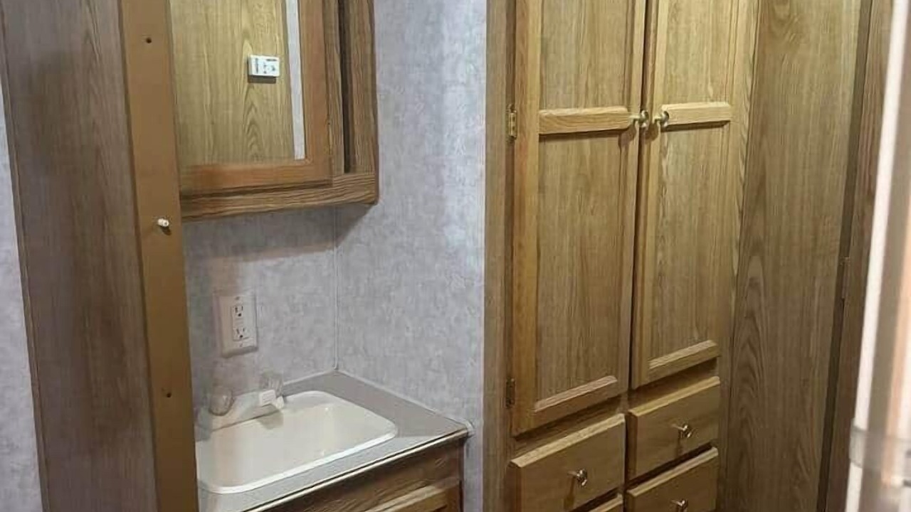 Photo of Bathroom in Crescent