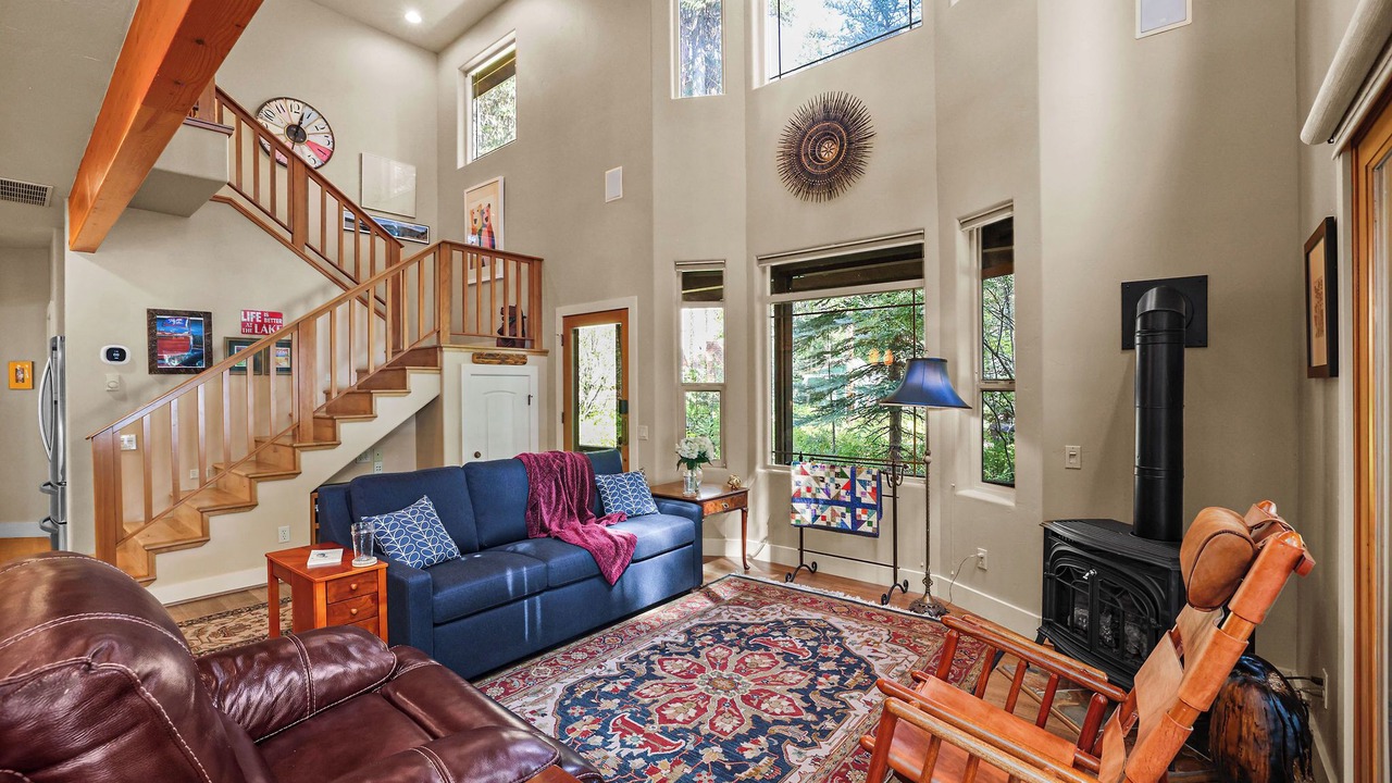 Photo of Livingroom in McCall