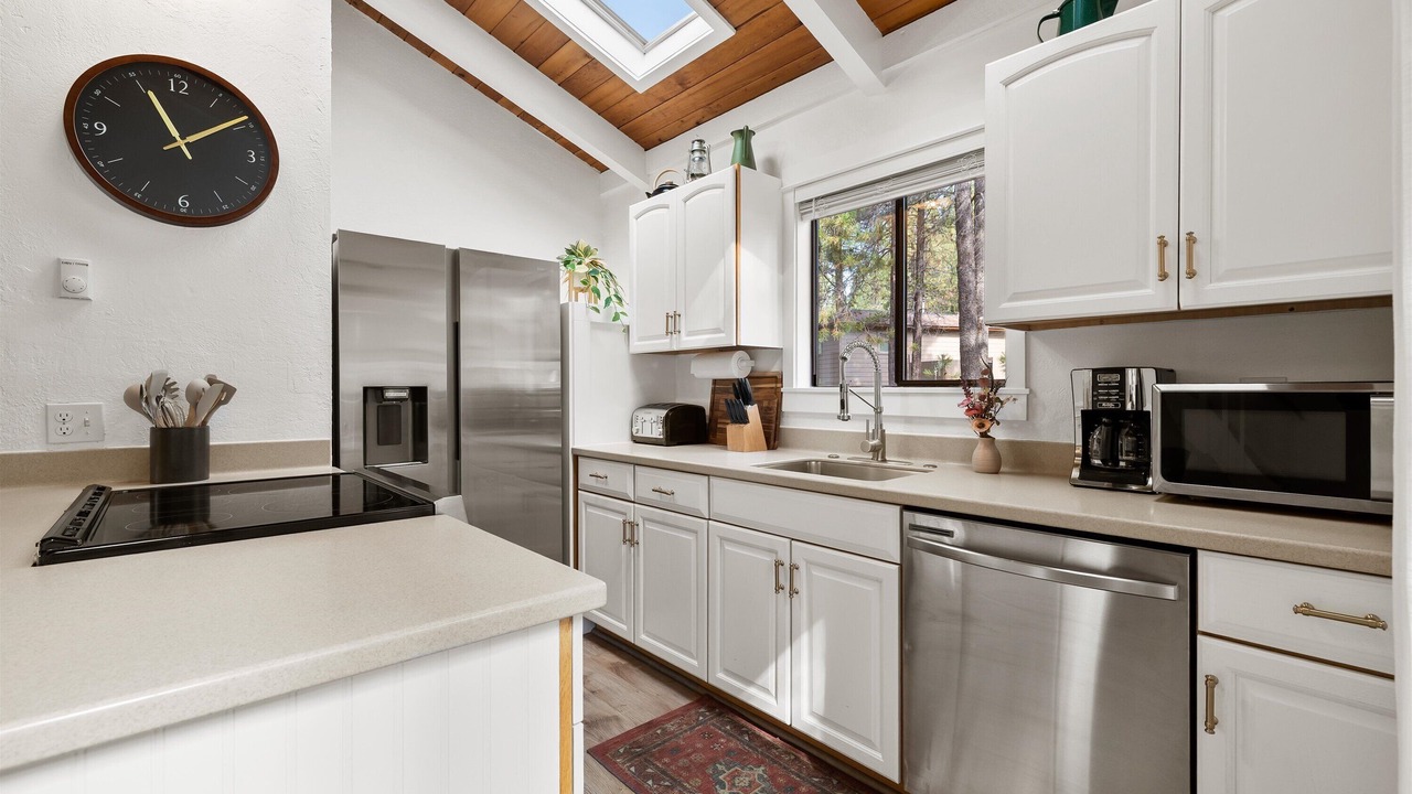 Photo of Kitchen in Sunriver