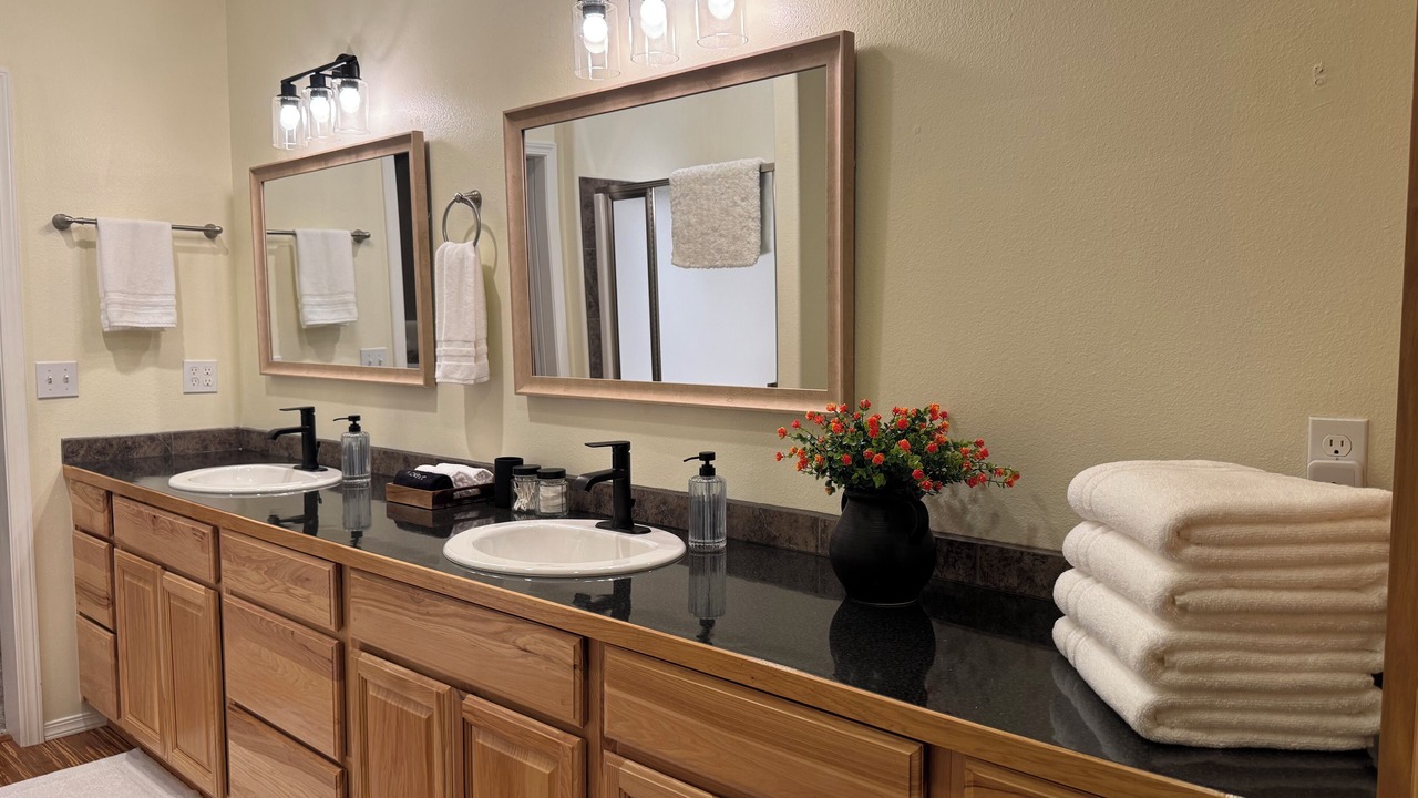 Photo of Bathroom in Colville