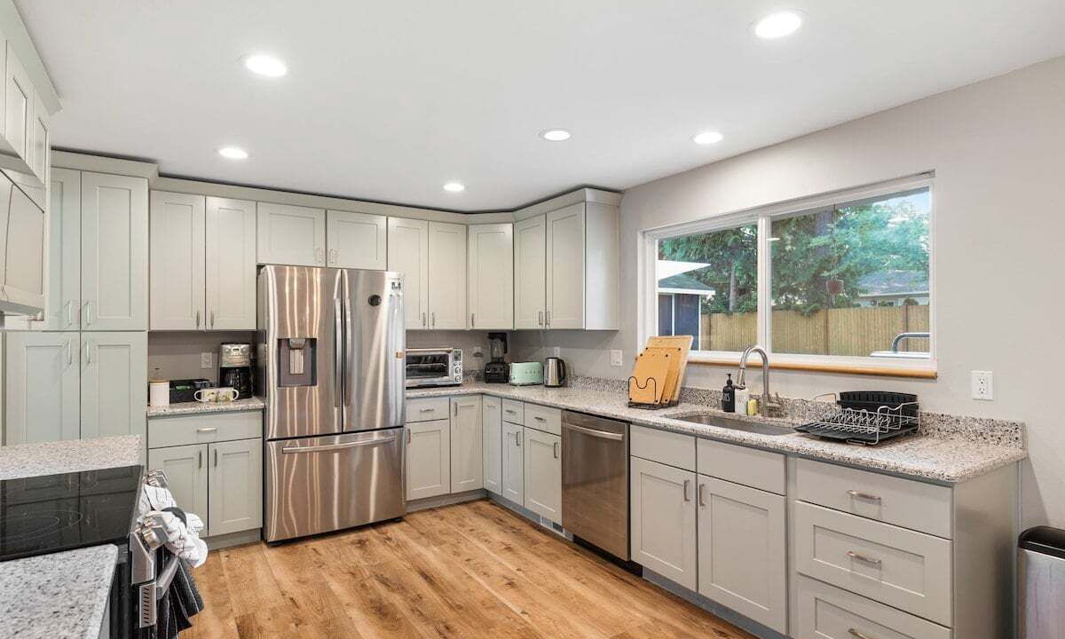 Photo of Kitchen in Grass Lawn