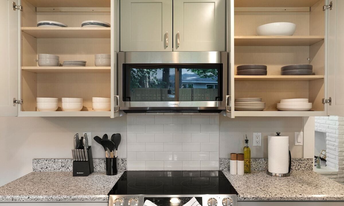 Photo of Kitchen in Grass Lawn