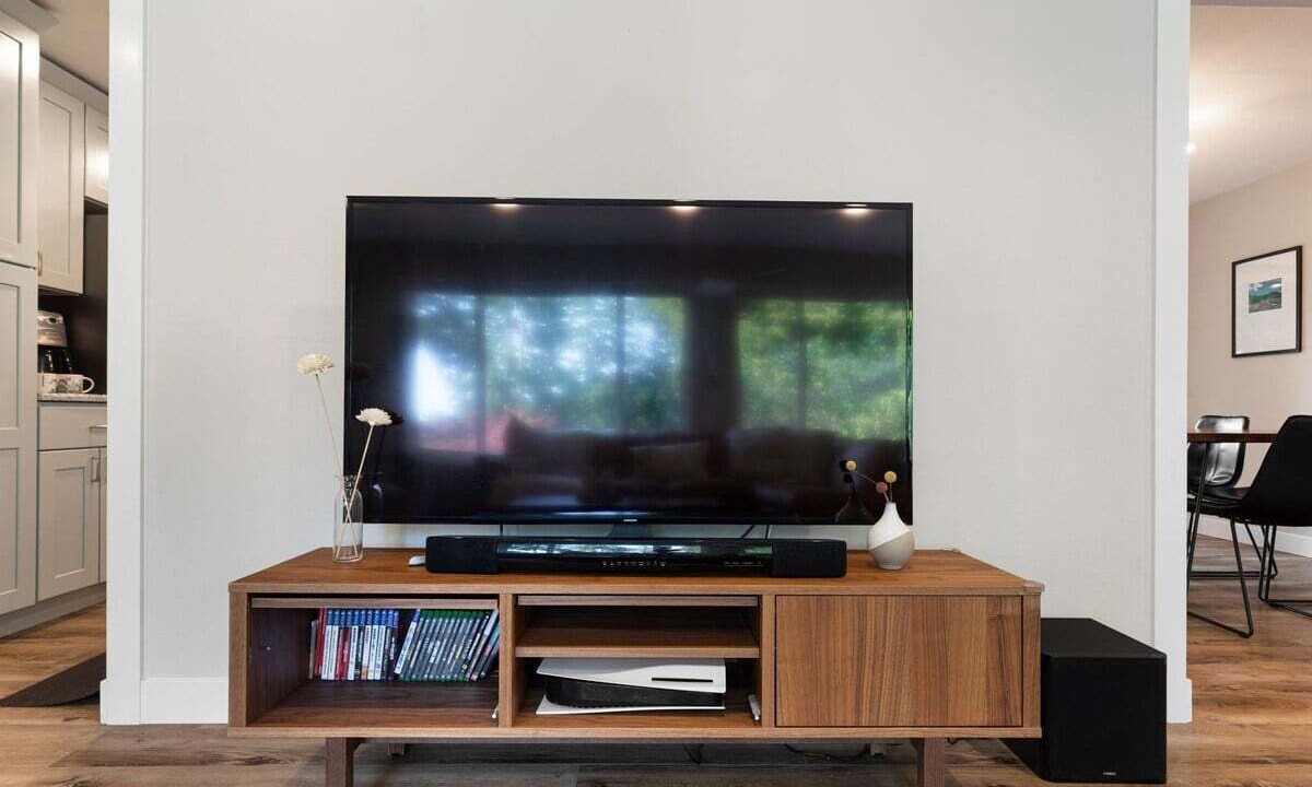 Photo of Livingroom in Grass Lawn