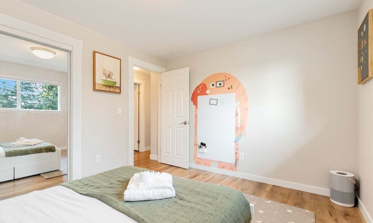 Photo of Bedroom in Grass Lawn