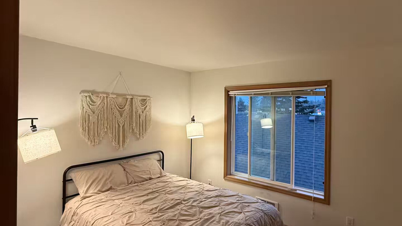 Photo of Bedroom in North Bend