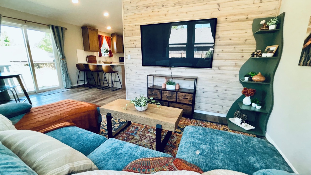 Photo of Livingroom in Hazel Dell