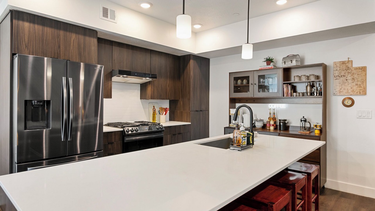 Photo of Kitchen in People's Freeway