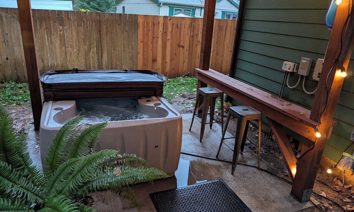 Photo of Outdoor in Ashford