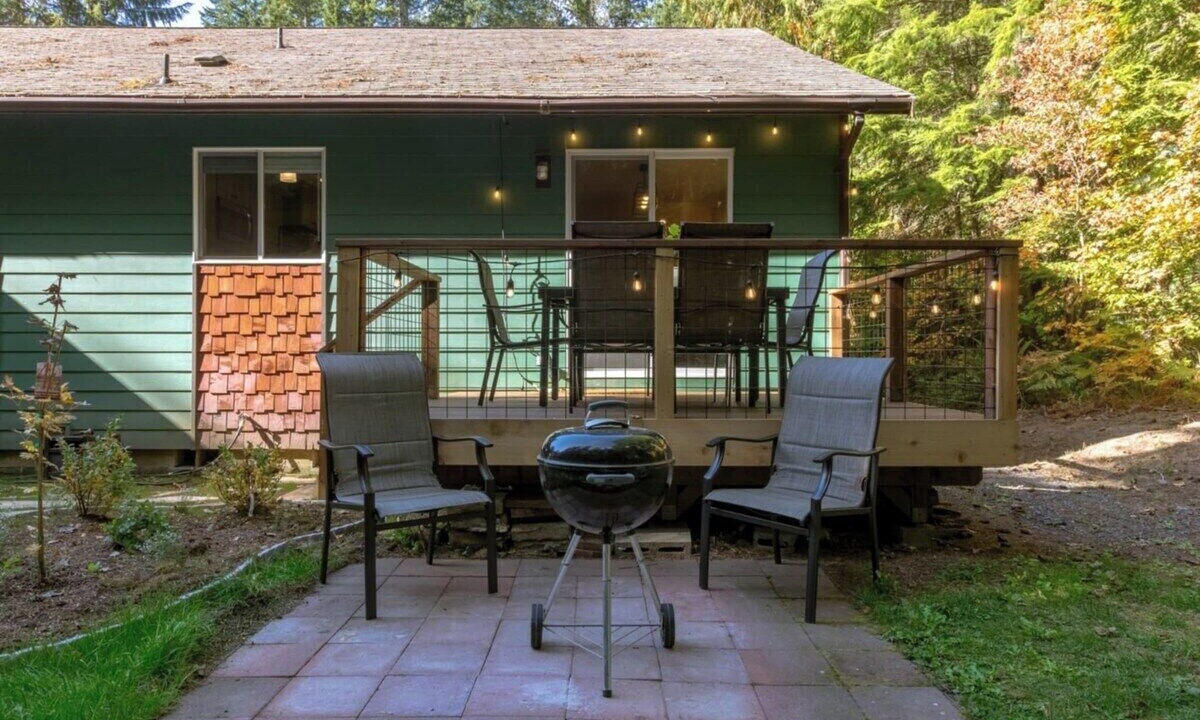 Photo of Patio Balcony in Ashford