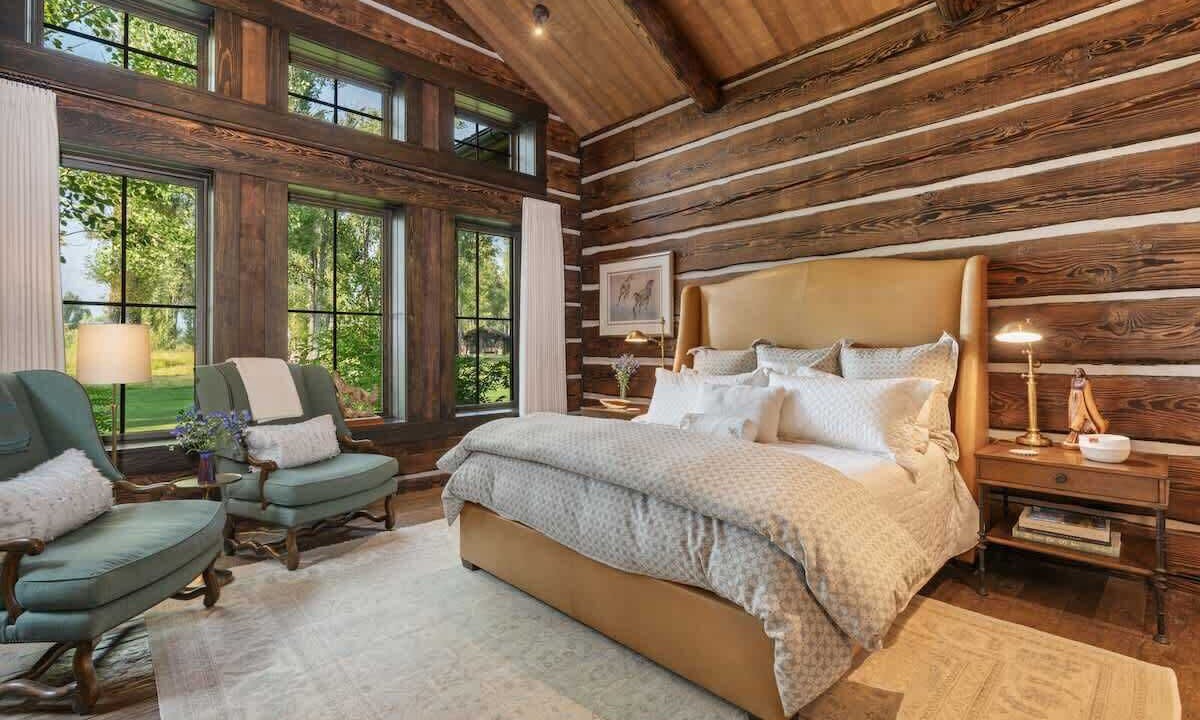 Photo of Bedroom in John Dodge