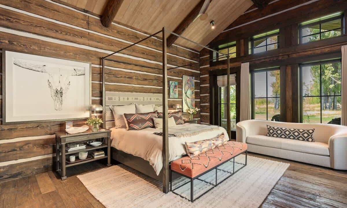 Photo of Bedroom in John Dodge