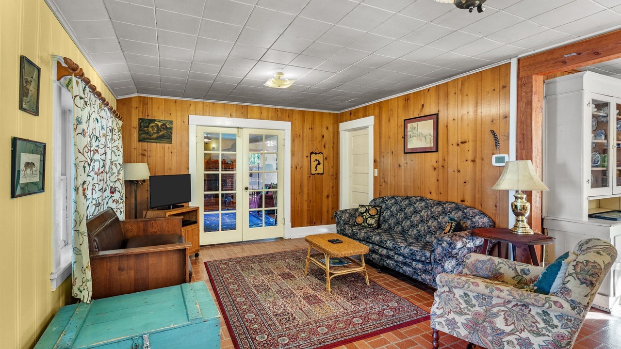 Photo of Livingroom in Sandpoint