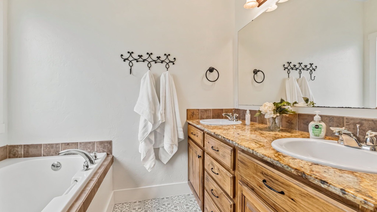 Photo of Bathroom in Southwest Ada County Alliance