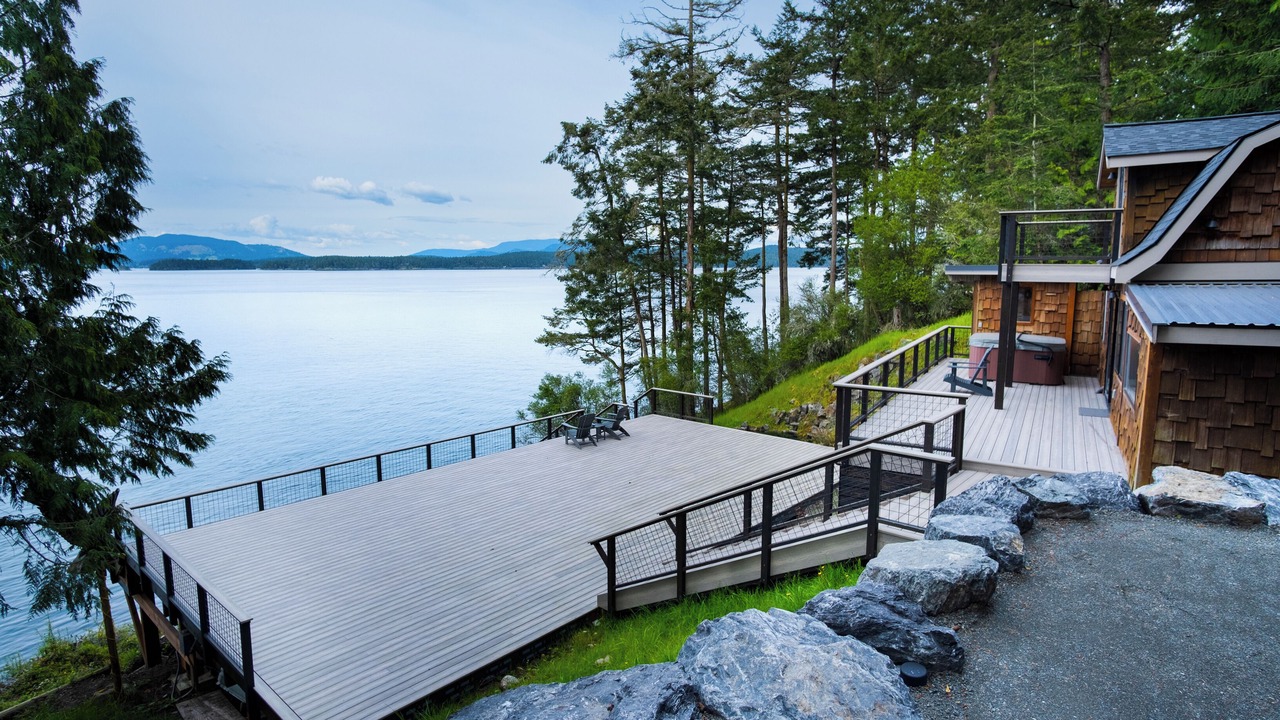 Photo of Patio Balcony in Friday Harbor