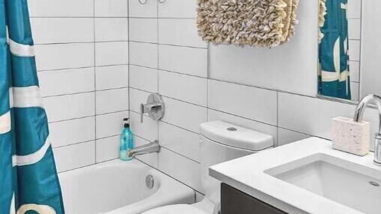 Photo of Bathroom in Alki