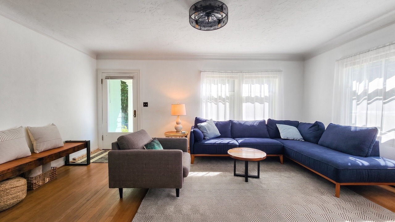 Photo of Livingroom in Hoodsport