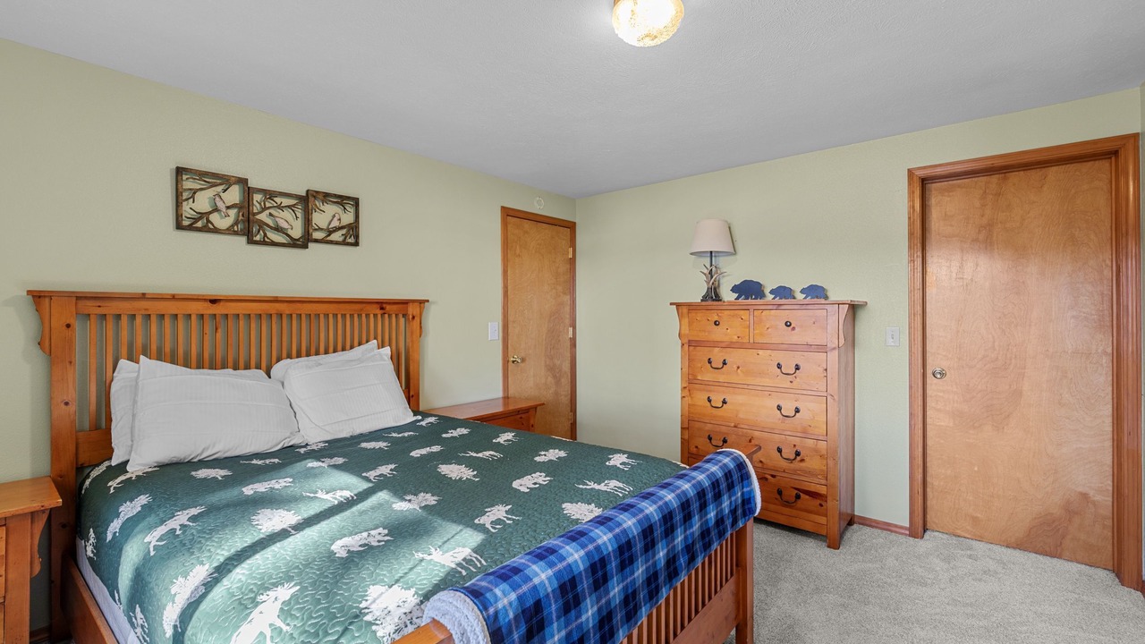 Photo of Bedroom in Rockford Bay