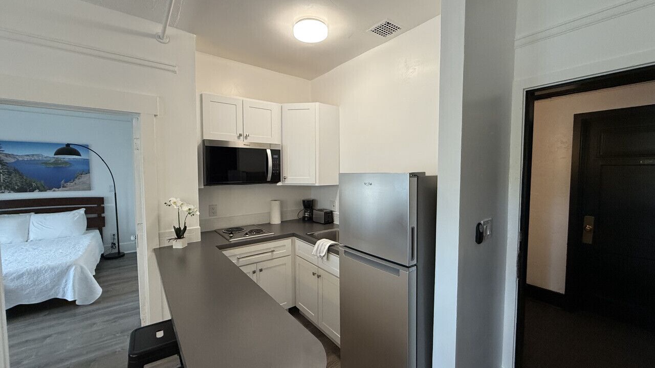 Photo of Kitchen in Downtown Klamath Falls