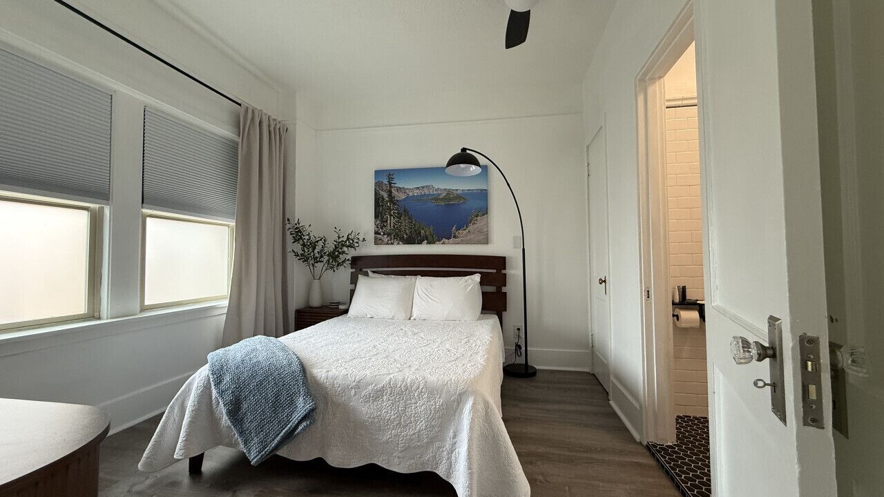 Photo of Bedroom in Downtown Klamath Falls