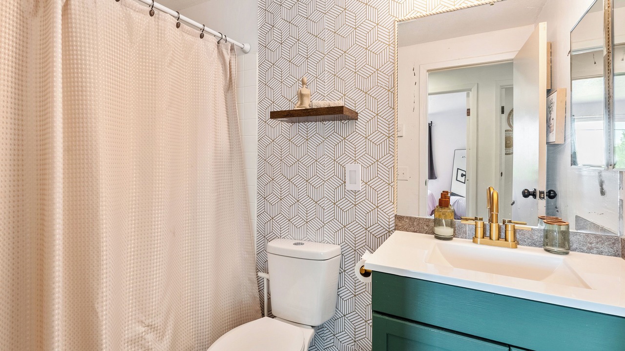 Photo of Bathroom in North Salt Lake