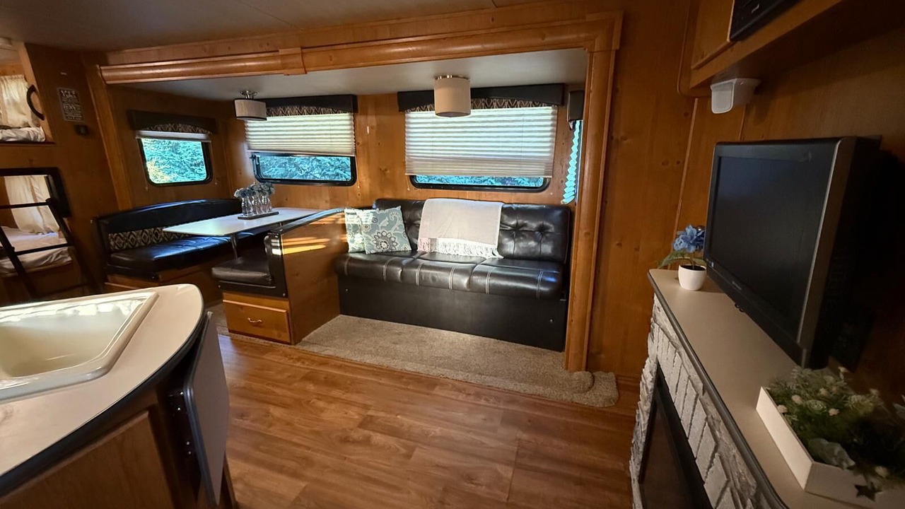 Photo of Livingroom in Milton