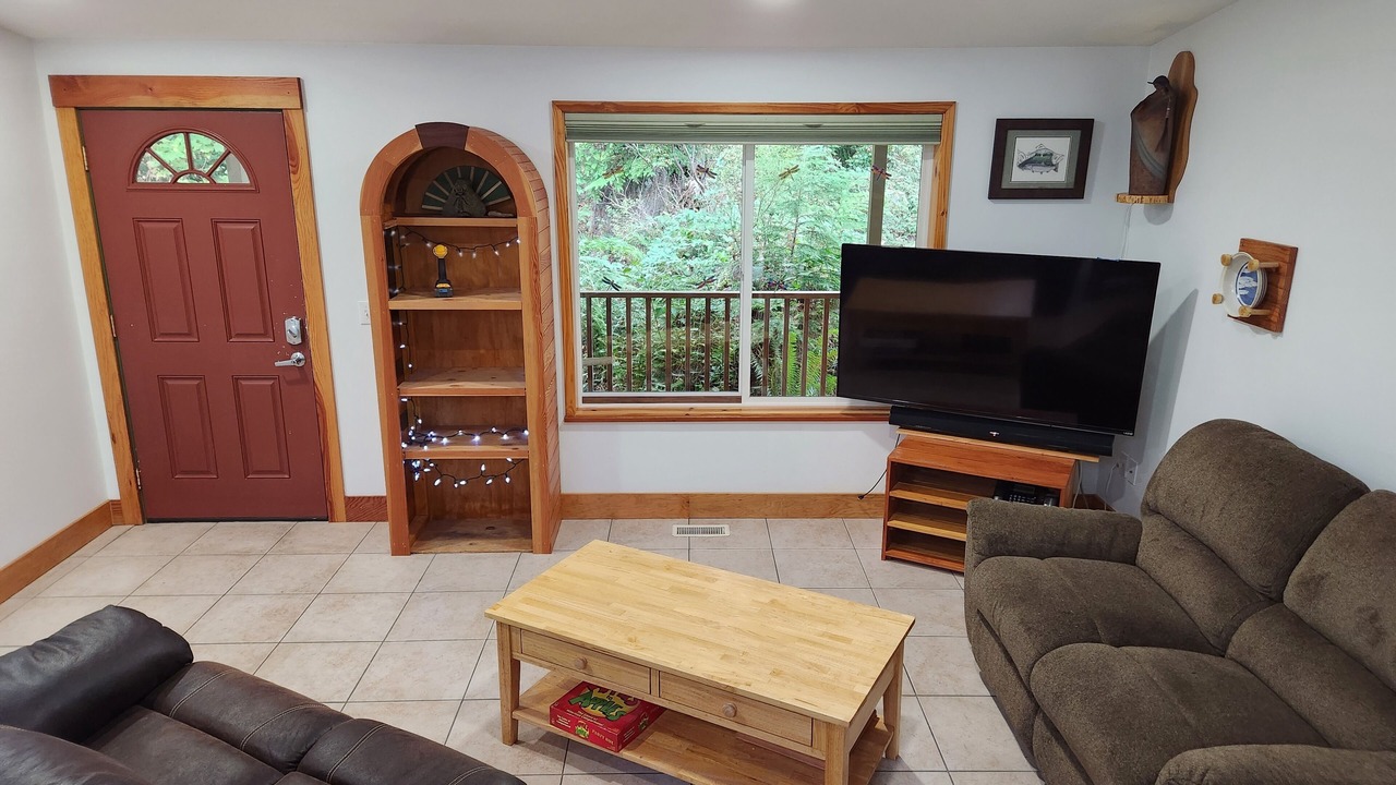 Photo of Livingroom in Duvall