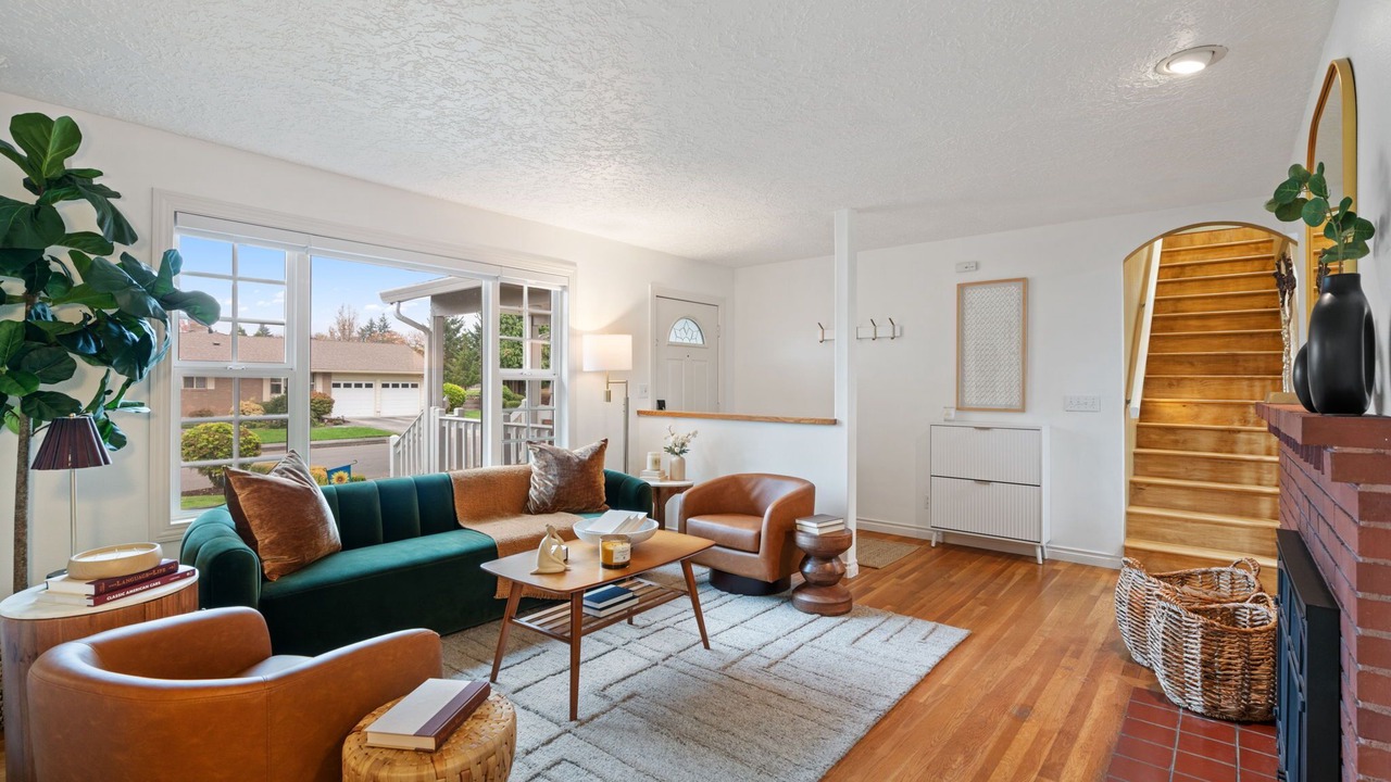 Photo of Livingroom in Vancouver