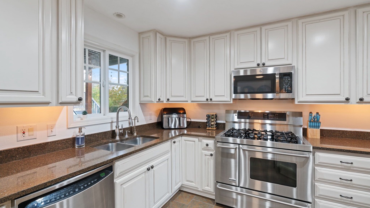 Photo of Kitchen in Vancouver
