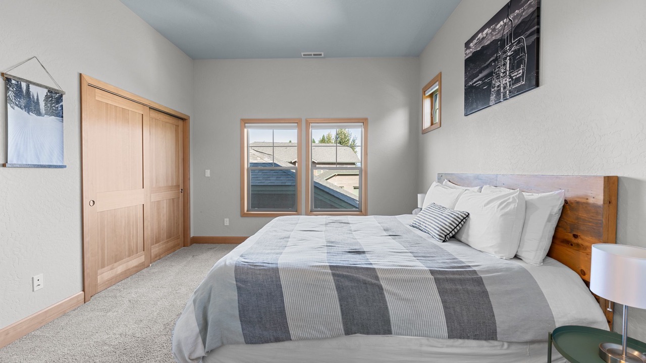 Photo of Bedroom in Dover Bay