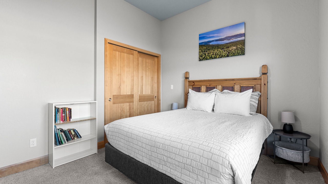 Photo of Bedroom in Dover Bay