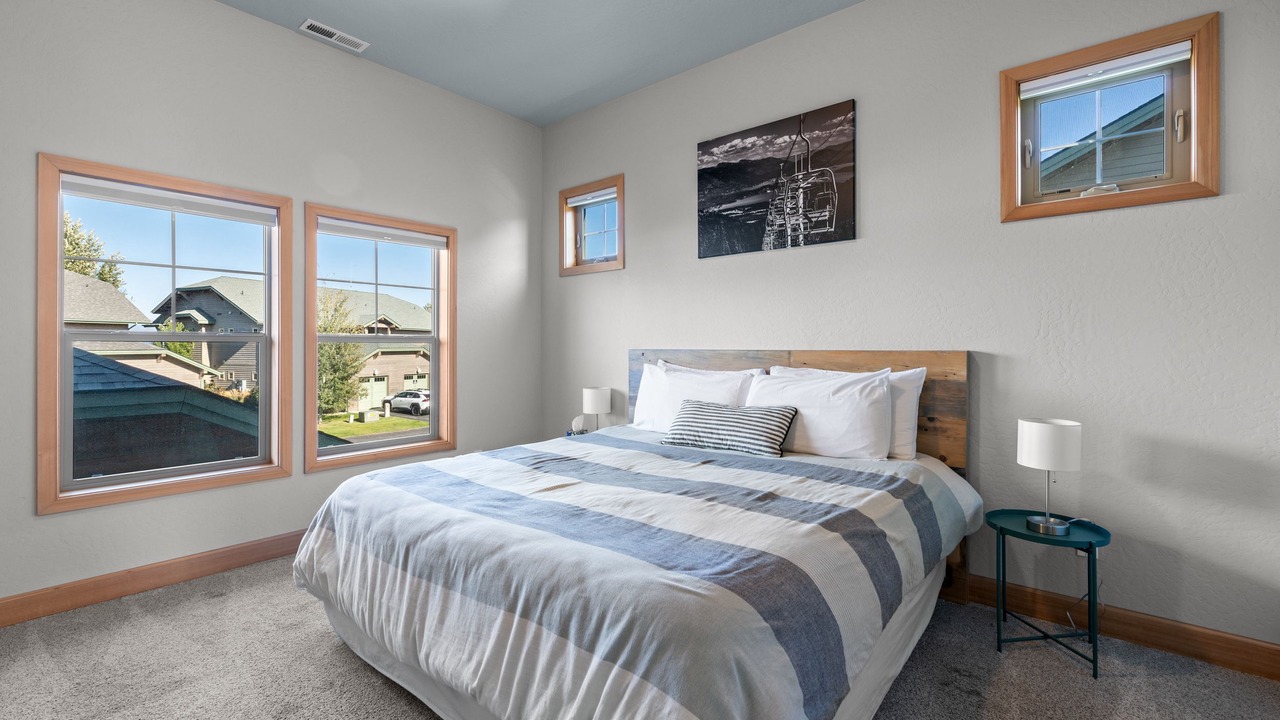 Photo of Bedroom in Dover Bay