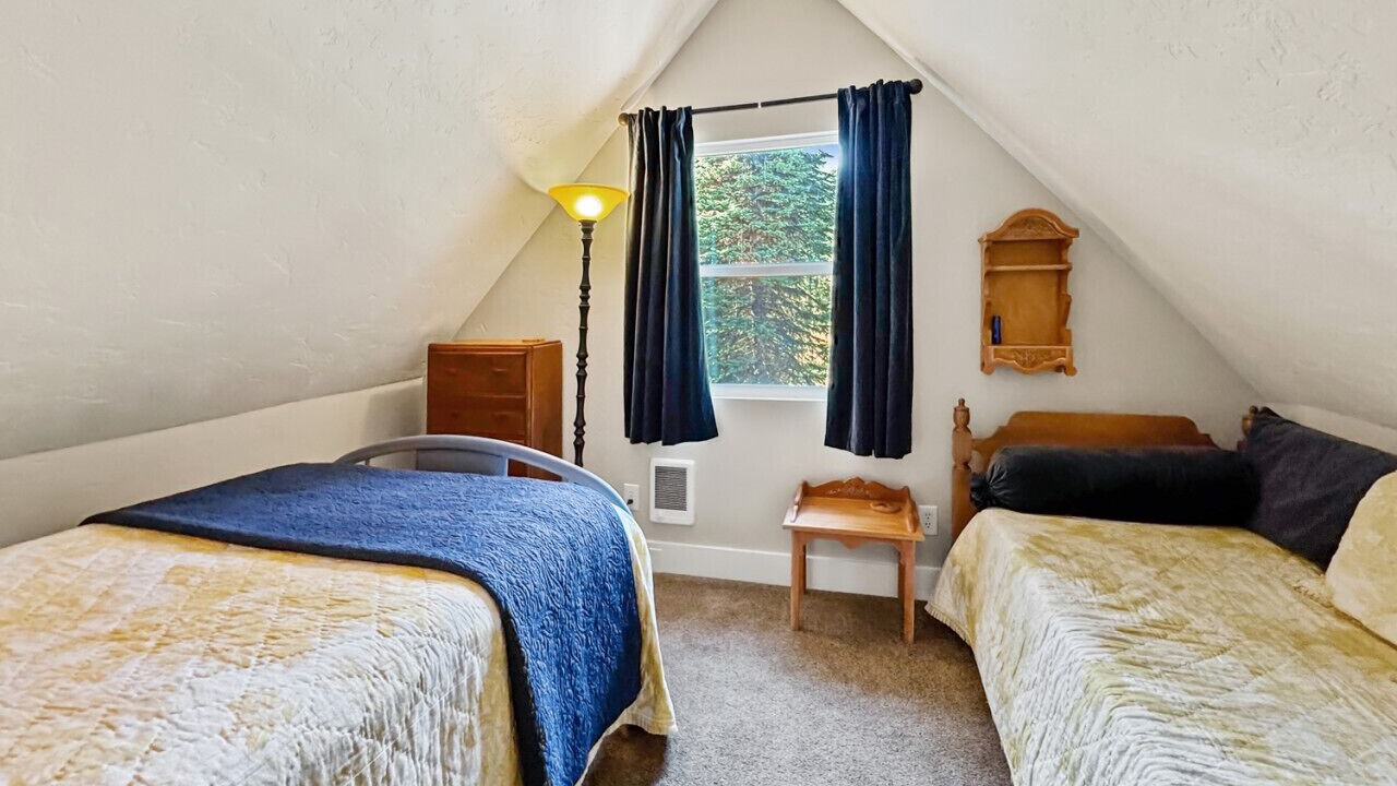 Photo of Bedroom in Tamarack Resort