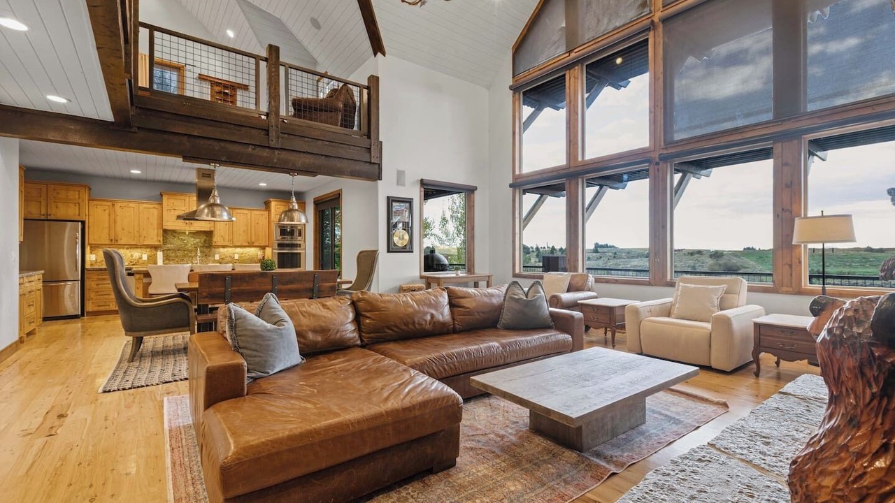 Photo of Livingroom in Ashton
