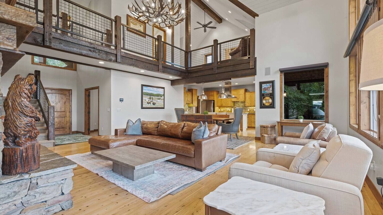 Photo of Livingroom in Ashton
