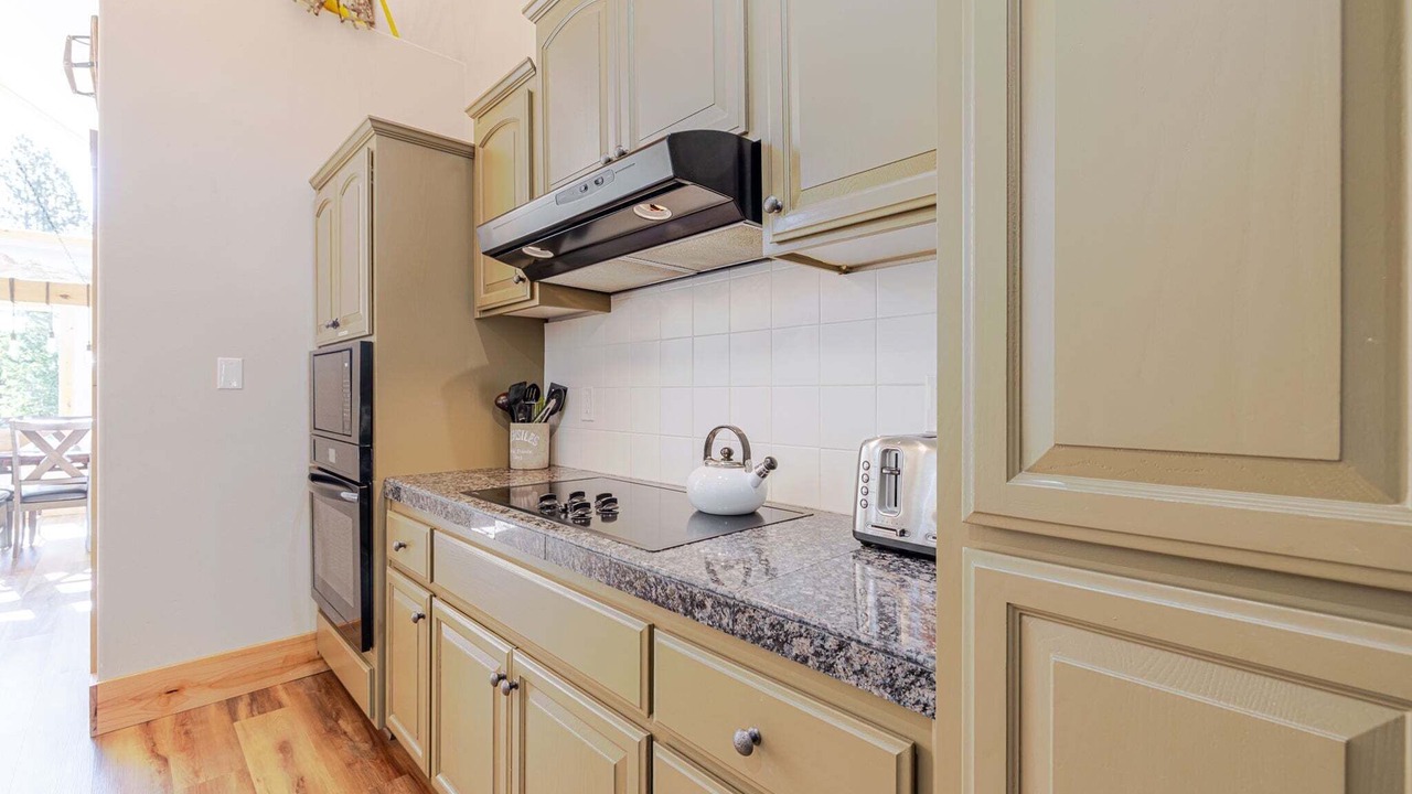 Photo of Kitchen in Three Rivers