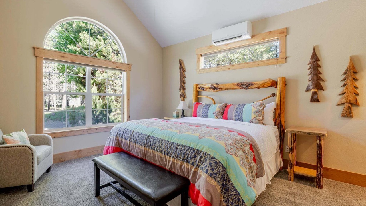 Photo of Bedroom in Three Rivers